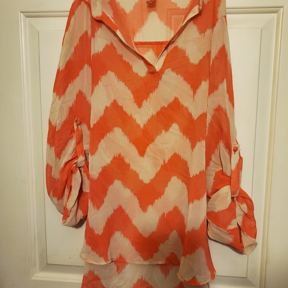 Sheer 3/4 sleeve blouse